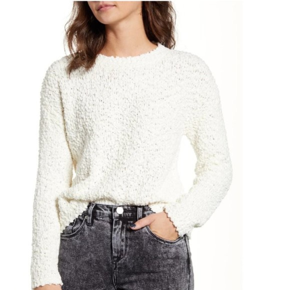 Hiatus White Teddy Sweater